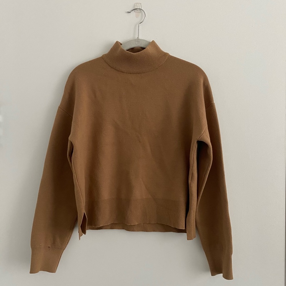 Modern Citizen Turtleneck